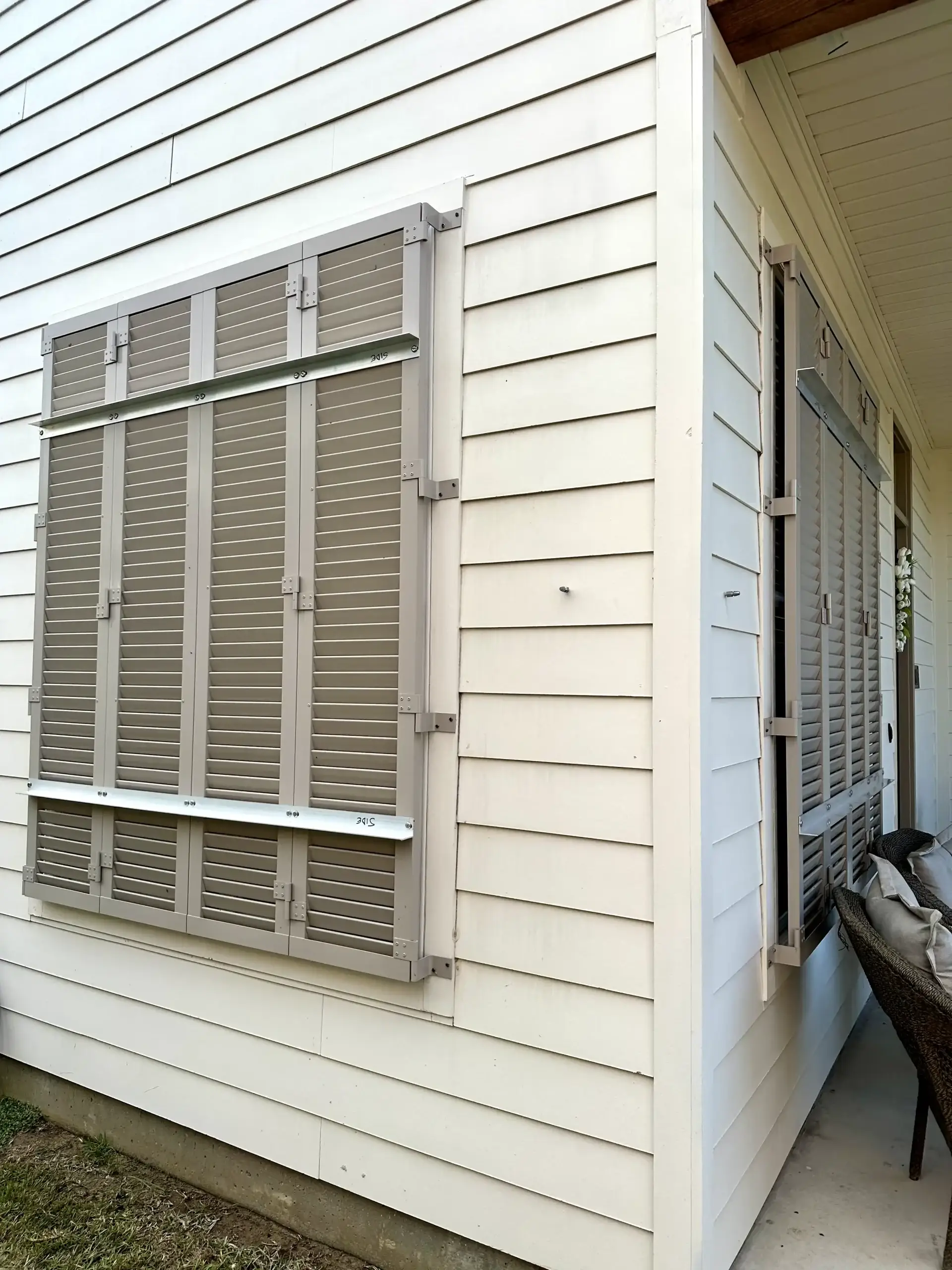 aluminum shutters10
